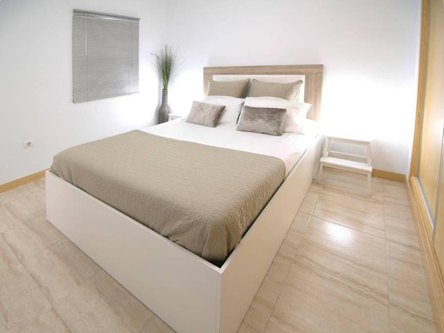 Apartamentos Puerto Nova Cartagena Buitenkant foto